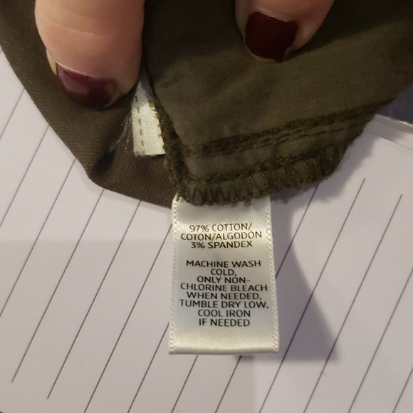 LOFT Camo Autumn Floral Pants - Picture 7 of 7